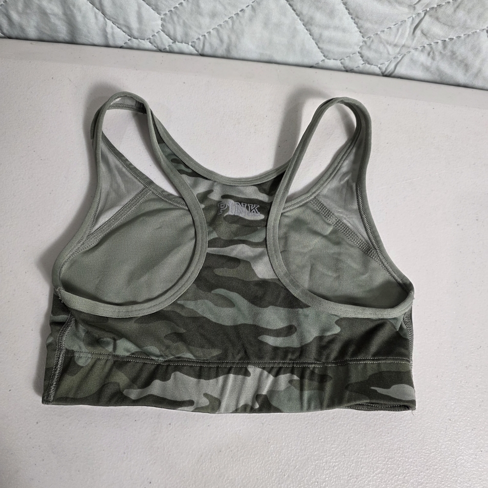 Victoria Secret PINK Ultimate Sport Bra
 Size XS  
Green Camo - Picture 2 of 5
